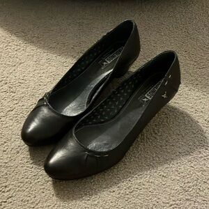 Pikolinos wedge heel pumps